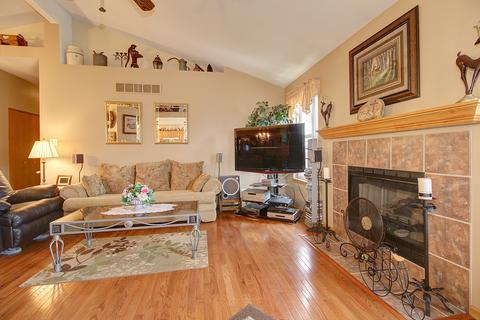 1207 Quail Dr, Plainfield, IL 60586 photo 4