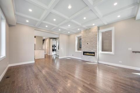 4950 S Champlain Ave, Chicago, IL 60615 photo 8
