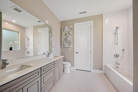 4950 S Champlain Ave, Chicago, IL 60615 photo 13