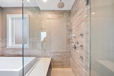 4950 S Champlain Ave, Chicago, IL 60615 photo 16