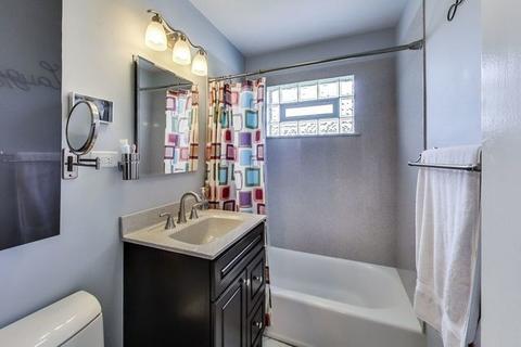 620 N Pine St, Mount Prospect, IL 60056 photo 16