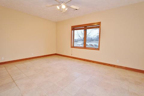 685 Edgewater Dr, Morris, IL 60450 photo 32