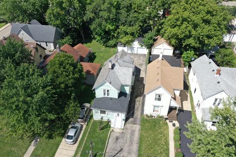 410 Addison St, Elgin, IL 60120 photo 13