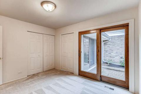 2092 Creekside Dr, Wheaton, IL 60189 photo 19