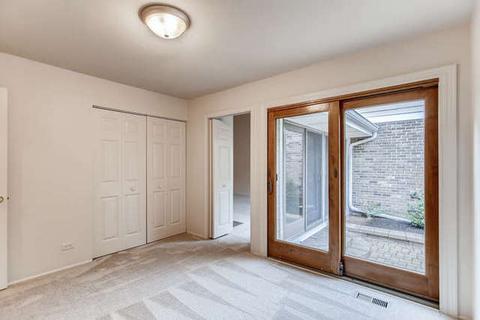 2092 Creekside Dr, Wheaton, IL 60189 photo 18