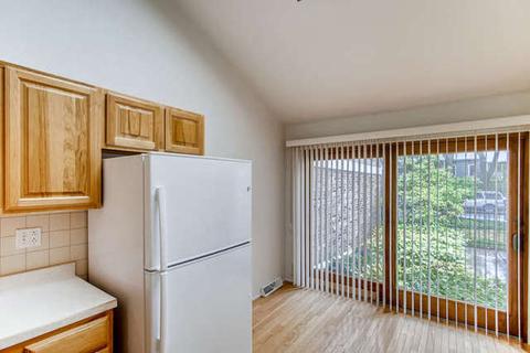2092 Creekside Dr, Wheaton, IL 60189 photo 8