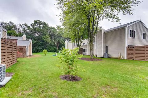 2092 Creekside Dr, Wheaton, IL 60189 photo 27