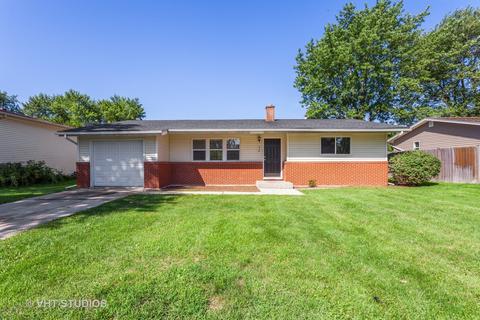 970 Austin Ave, Aurora, IL 60505 photo 1