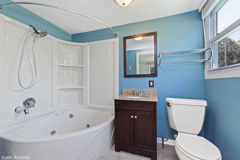 2101 Wing St, Rolling Meadows, IL 60008 photo 10