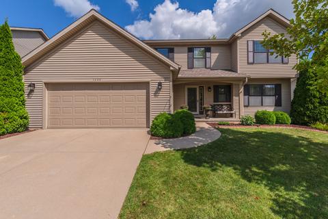 1522 Torrey Pines Rd, Normal, IL 61761 photo 1