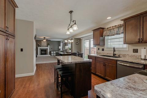 1522 Torrey Pines Rd, Normal, IL 61761 photo 8
