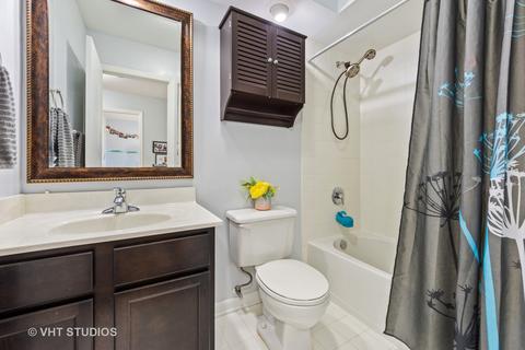 245 Denver Dr, Des Plaines, IL 60018 photo 14