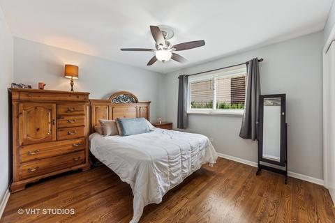 245 Denver Dr, Des Plaines, IL 60018 photo 12