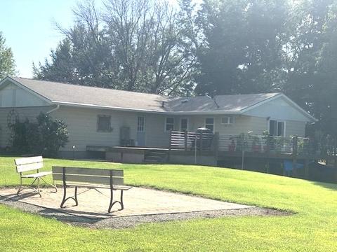 192 Palmyra Rd, Dixon, IL 61021 photo 2