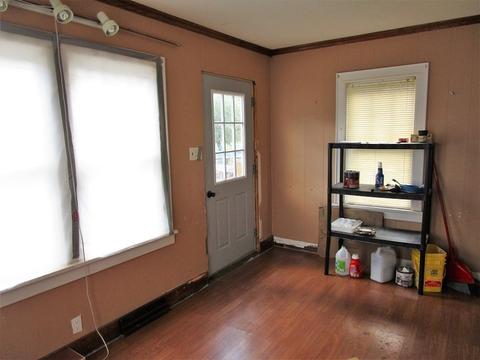 1008 E Chamberlin St, Dixon, IL 61021 photo 10