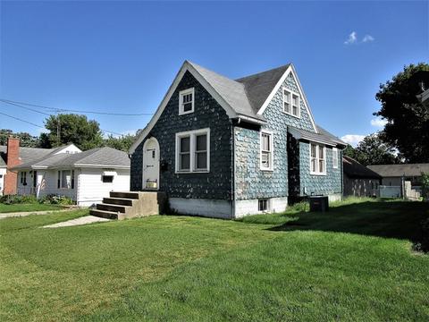 1008 E Chamberlin St, Dixon, IL 61021 photo 2