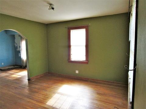 1008 E Chamberlin St, Dixon, IL 61021 photo 6