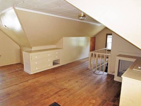 1008 E Chamberlin St, Dixon, IL 61021 photo 14