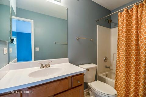 660 Mill Cir #107, Wheeling, IL 60090 photo 8