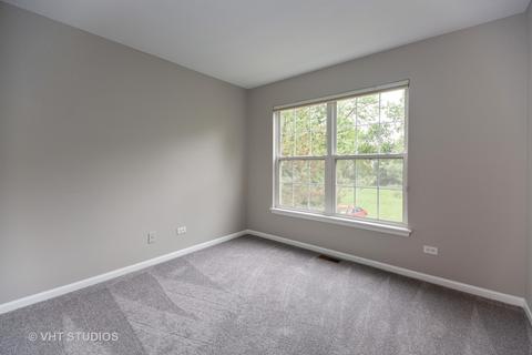 660 Mill Cir #107, Wheeling, IL 60090 photo 9