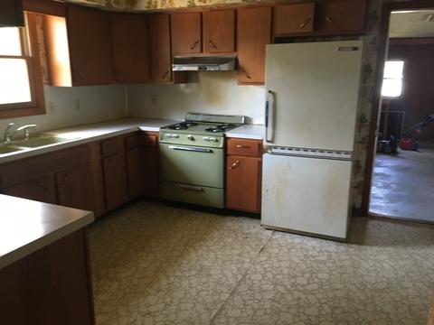 303 E Ririe Pl N, Flanagan, IL 61740 photo 6