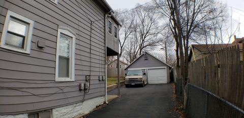 211 High St, Aurora, IL 60505 photo 17