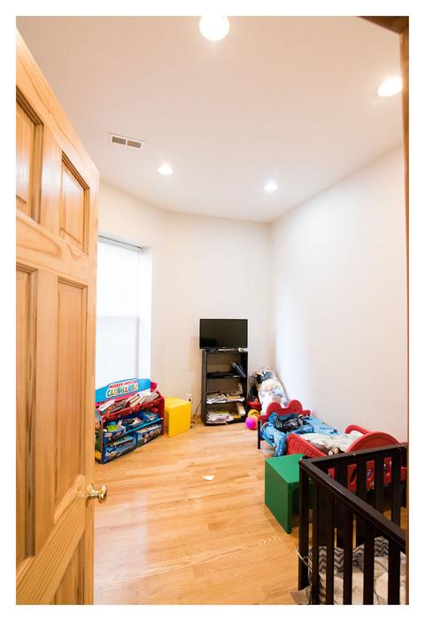429 E 45th Pl, Chicago, IL 60653 photo 14