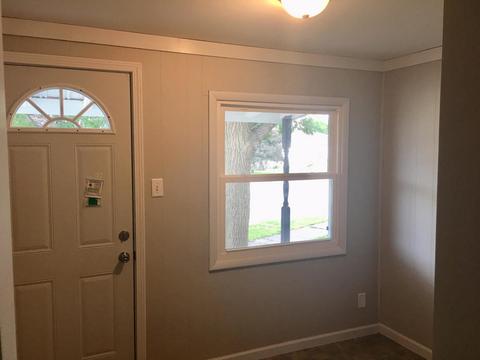 375 S Wall St, Kankakee, IL 60901 photo 5