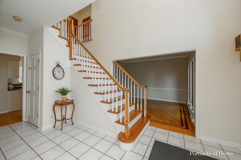1811 Challenger Ct, Wheaton, IL 60189 photo 24