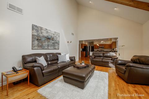 1811 Challenger Ct, Wheaton, IL 60189 photo 11