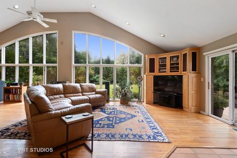37 Park Ln, Golf, IL 60029 photo 7