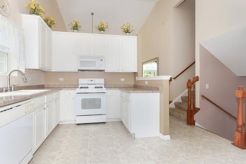 7307 Ashbrook Ln, Plainfield, IL 60586 photo 12