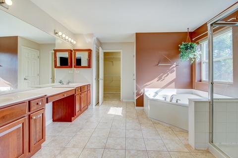 4341 Bunker Hill Dr, Algonquin, IL 60102 photo 17