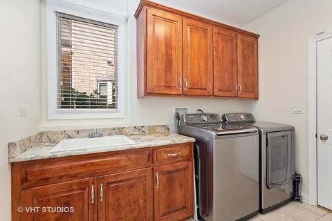 178 E Crescent Ave, Elmhurst, IL 60126 photo 6