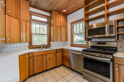 307 Willard Ave, Bloomington, IL 61701 photo 11