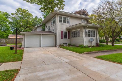 307 Willard Ave, Bloomington, IL 61701 photo 3