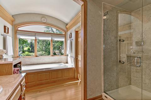 11445 Circle Dr, Burr Ridge, IL 60527 photo 25