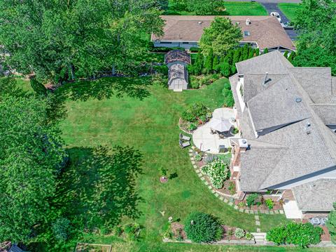 11445 Circle Dr, Burr Ridge, IL 60527 photo 34