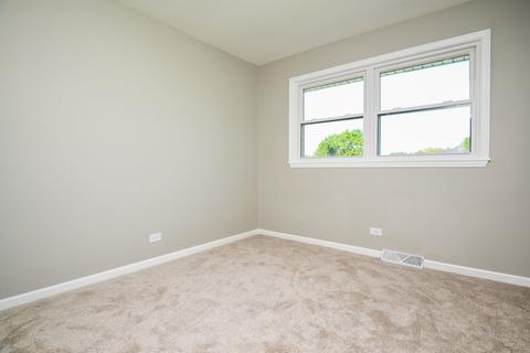 7210 Summit Rd, Darien, IL 60561 photo 21