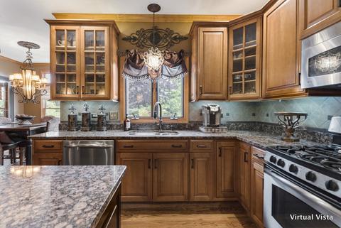 2566 Needham Ct, Aurora, IL 60503 photo 7