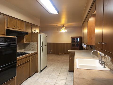 3449 Phillips Ave, Steger, IL 60475 photo 8