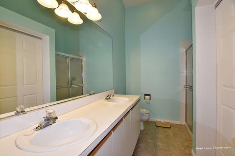 625 Cobblestone Ct, Elgin, IL 60120 photo 10