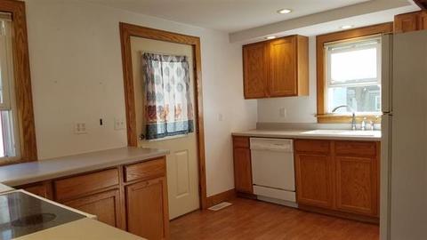 115 W Front St, Mount Morris, IL 61054 photo 5