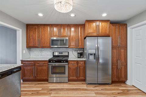 358 Cimarron Rd, Lombard, IL 60148 photo 10