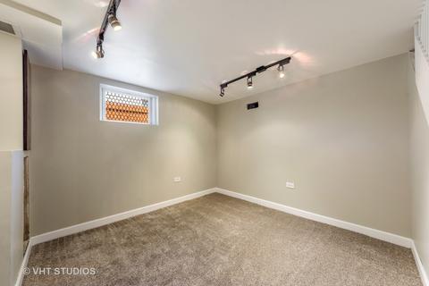 2935 S Craig Dr, Des Plaines, IL 60018 photo 13