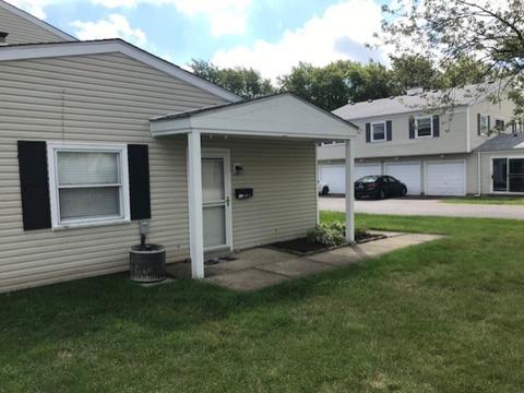 328 Joan Ct #A, Bartlett, IL 60103 photo 2
