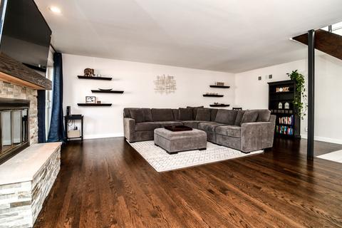 7 Brookton On Auburn, Rolling Meadows, IL 60008 photo 5