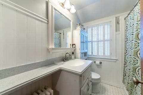1623 E Algonquin Rd, Des Plaines, IL 60016 photo 13