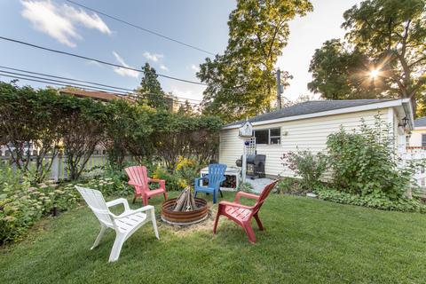 1623 E Algonquin Rd, Des Plaines, IL 60016 photo 21
