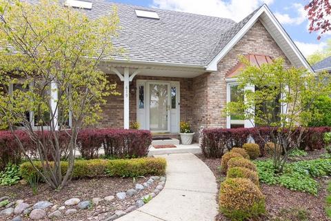 419 Brighton Dr, Wheaton, IL 60189 photo 2